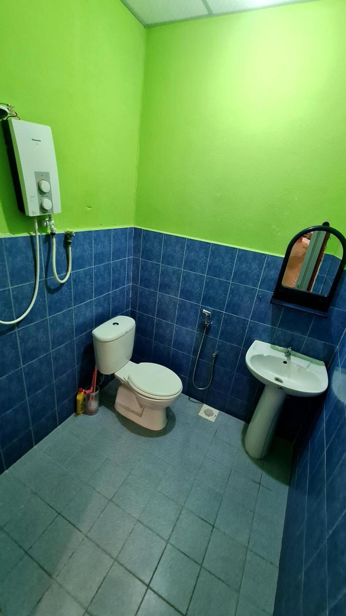 Albergue Rainbow Bed N Bfast Pantai Cenang  Exterior foto
