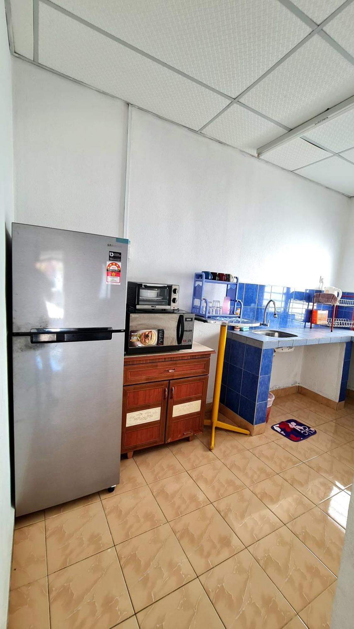 Albergue Rainbow Bed N Bfast Pantai Cenang  Exterior foto